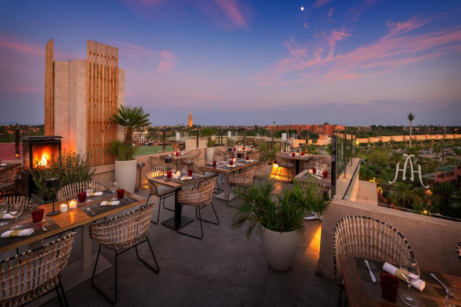 Hivernage Hotel & Spa Marrakesh Exteriör bild The view from the rooftop of the hotel