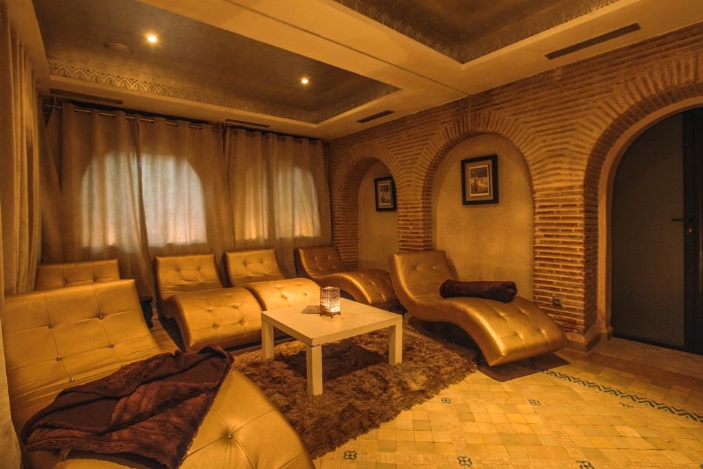 Hivernage Hotel & Spa Marrakesh Exteriör bild A Moroccan lounge